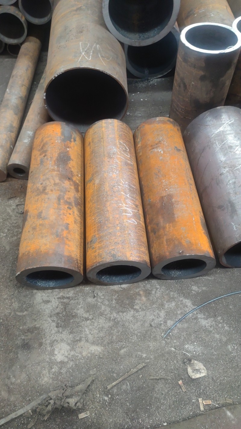 呼玛呼玛呼玛20CrMo无缝钢管切割